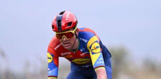 Van Uden vince a Lecce, Pedersen resta maglia rosa al Giro
