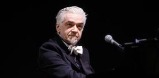 Al Mi Ami Festival un orinatoio ‘intitolato’ a Morgan. Il cantante: “È grave”