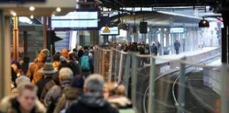 Attacco con coltello alla stazione di Amburgo, 39enne sospetta ammette: “Sono stata io”