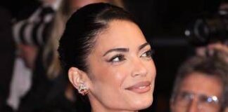 Cannes, per Elodie eleganza e gusto retrò nel primo red carpet da attrice