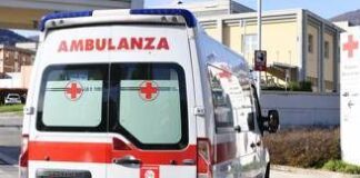 Catania, auto si schianta contro un muro: muore bimba di 15 mesi
