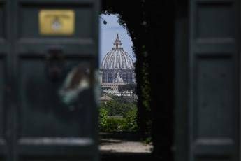 Conclave al via oggi, iniziata messa pro Eligendo Papa. Prima fumata verso le 19