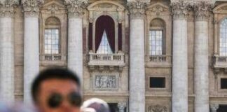 Conclave elegge Prevost nuovo Papa, l’annuncio con l’habemus papam