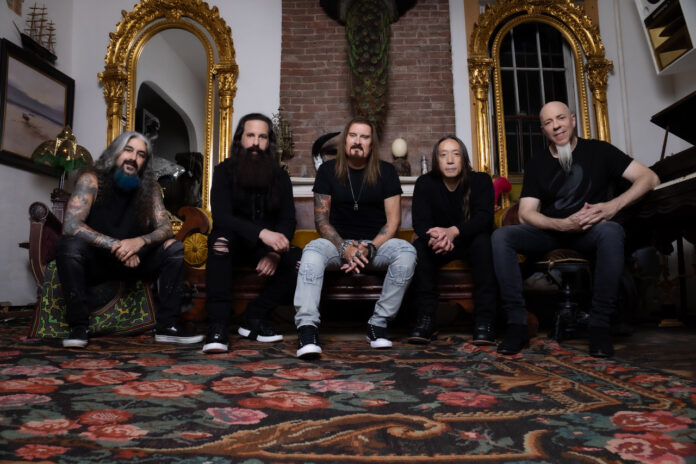 DREAMTHEATER_Color Photo by Mark Maryanovich marostica summer festival volksbank