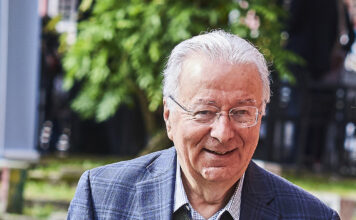 Il fisico vicentino Federico Faggin (padre del microchip) torna a vivere a Vicenza: mantenuta la promessa. La soddisfazione del governatore Stefani Federico Faggin
