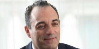 Filosa nuovo ceo Stellantis, chi è l’ad che ha guidato il gruppo in Nord e Sud America