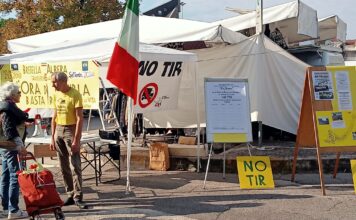 Tangenziale est di Vicenza, Comitato dell’Albera: è ferma da 30 mesi, il 6 dicembre gazebo al mercato rionale per sicurezza e contro inquinamento Tangenziale est, Comitato Albera Vicenza tornano i gazebo