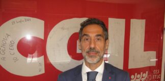 Puggioni (Cgil), solidarietà a Guarda: “La Bandiera Palestinese è una minaccia? I controlli minano la libertà di espressione” giancarlo Puggioni su bandiera palestinese