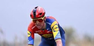 Giro d’Italia, Pedersen vince la terza tappa e torna in maglia rosa