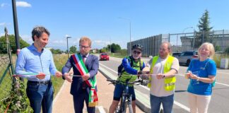 Il sindaco Possamai inaugura la nuova ciclopedonale di via Dalla Scola a Vicenza. FdI rivendica “Merito dell’amministrazione Rucco” ciclopedonale in via della scola, inaugurazione