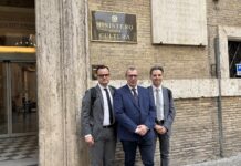 L'assessore Fabris, il sindaco Beltrame e l'assessore Rodighiero al MInisterp della Cultura per larlare della Chiesa incompiuta