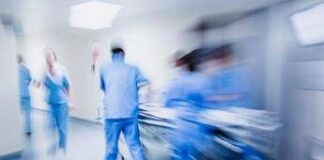 Lecce, spara a moglie e poi si uccide: donna morta in ospedale