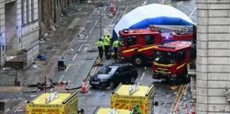 Liverpool, auto sulla folla durante festa per vittoria scudetto: 50 feriti, due sono gravi