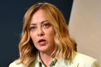 Meloni in Senato: “Italia e Ue rafforzino la difesa per fronteggiare sfide”