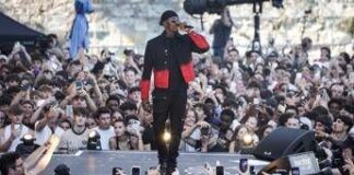 Morto a 31 anni Werenoi, il rapper campione di vendite in Francia