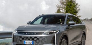 OMODA 9 Super Hybrid arriva in Italia