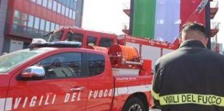 Ostia, in fiamme la cucina dello stabilimento balneare ‘La Marinella’