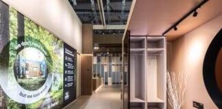 Produzione sostenibile di mobili di design, Gruppo Saviola a Interzum 2025