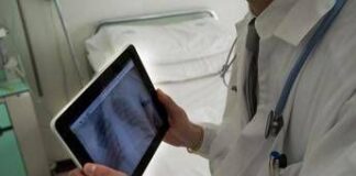 Sindacati medici: “Ospedali occupati dall’università, carriere scippate”