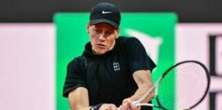 Sinner e l’allenamento della vigilia, la partita con Dellien entusiasma il Foro