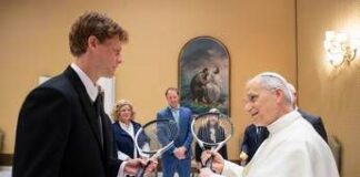 Sinner, l’emozione e il dialogo con Papa Leone XIV – Video