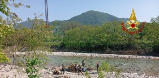 Tragedia di Valdagno: recuperata a Cornedo Vicentino l’auto di padre e figlio deceduti nel crollo di Ponte dei Nori ponte dei nori ritrovata auto tragedia di valdagno del 17-4