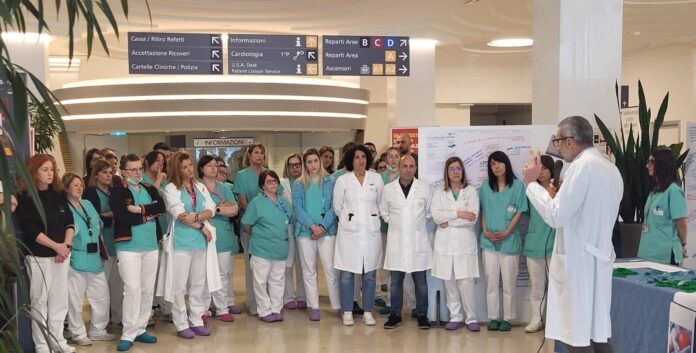 Zaramella al S. Bortolo per Giornata internazionale dell'Infermiere Zaramella al S. Bortolo per Giornata internazionale dell'Infermiere