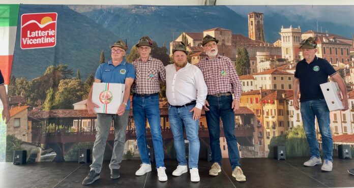 alpini 2 Alpini Vicentini all'evento di latterie Vicentine