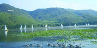 Allarme lago di Fimon. Gonzo: “Se non interveniamo rischiamo di perderlo”. Formaggio “Il turismo lo può salvare” lago di Fimon