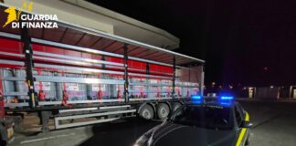 Treviso, maxi-contrabbando di alcol: 120mila litri sequestrati guardia di finanza di treviso alcol etilico camion contrabbando traffico