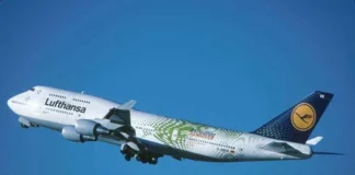 Un pilota sviene mentre l’altro è in bagno, aereo senza nessuno al comando per 10 minuti pilota
