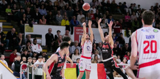 Basket serie B, Play-in al via. Per Civitus Vicenza gara secca a Fidenza. Coach Ghirelli: “Dobbiamo pensare a noi” civitus Vicenza Marangoni in azione