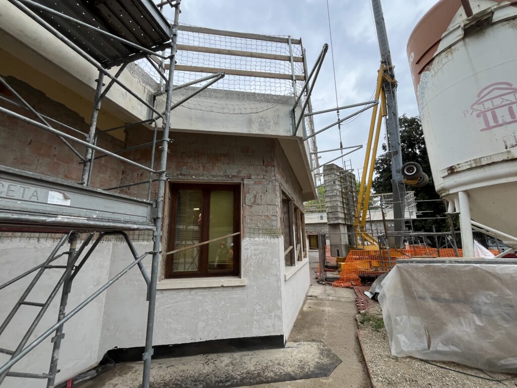 il cantiere a villaggio del sole