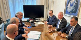 Firmato il contratto di sviluppo per il nuovo impianto STM a Catania