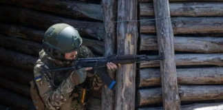 Ucraina, guerra come videogame per soldati di Kiev: “Più colpisci, più fai punti” ucraina