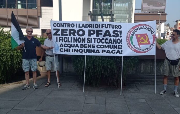 2025-06-26_685d97119b7ee_rifondazione-processo-miteni-pfas Miteni, Rifondazione Vicenza davanti al Tribunale di Vicenza: “141 anni di galera, ma non bastano