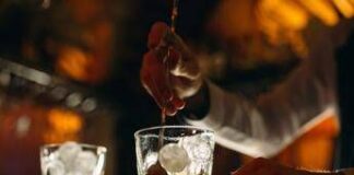 Caldo: ghiaccio e rischio salute, le regole per bar, ristoranti, pub e discoteche