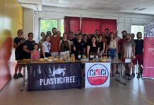 Vicenza, una mattinata per dire basta alla plastica monouso: pulizia, visita alla Cooperativa Insieme e presentazione mozione “Plastic Free” Civici per Vicenza, plastic free alla Cooperativa insieme