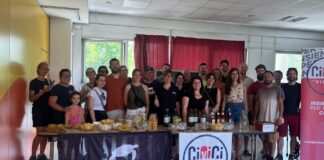 Vicenza, una mattinata per dire basta alla plastica monouso: pulizia, visita alla Cooperativa Insieme e presentazione mozione “Plastic Free” Civici per Vicenza, plastic free alla Cooperativa insieme