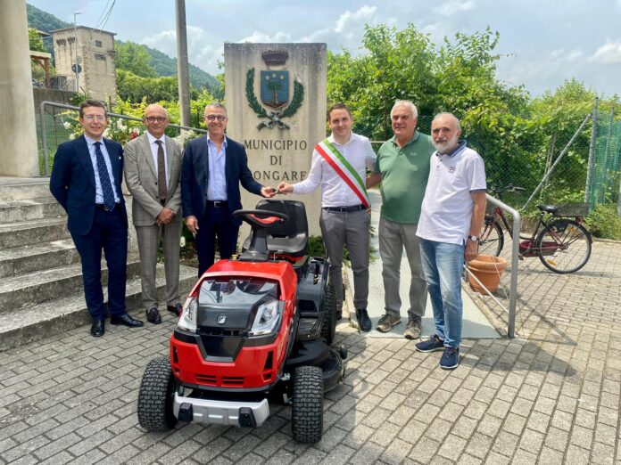 consegna tosaerba a Longare da BVR Banca Veneto Centrale