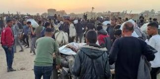 Gaza, media: “Spari su folla diretta a centro aiuti a Rafah, almeno 21 morti”