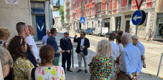 Videosorveglianza, il Comune di Vicenza presenta il progetto e la richiesta di finanziamento per nuove telecamere nel Quadrilatero videosorvegliana il sindaco con i residenti della zona del quadrilatero