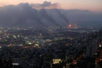 Israele-Iran, quarto giorno di guerra: missili su Stato ebraico, Idf attacca comando forze Quds