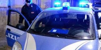 Milano, ragazzini rapinati e insultati con frasi antisemite fuori da sinagoga