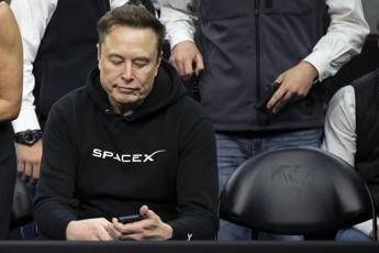 Musk torna ad attaccare legge di bilancio di Trump: “Immenso danno al Paese”