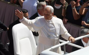 Leone XIV: a Vicenza una serata con Andrea Tornielli per conoscere meglio il Papa Papa Leone XIV Vicenza