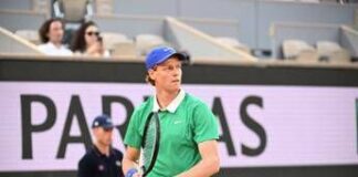 Roland Garros, Sinner vola in semifinale: “Djokovic-Zverev? La guarderò… poco”