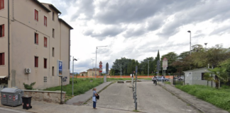 Sicurezza a Vicenza: Ambrosini (FdI) propone di allargare la zona rossa a via Cattaneo e via dei Mille Via Cattaneo, zona parcheggio 16enne accoltellato vicenza zona rossa