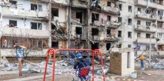 Ucraina-Russia, oggi i colloqui a Istanbul. Mosca non ferma gli attacchi: bombe e droni su tutto il paese