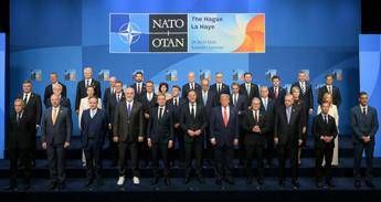 Vertice Nato, i leader: “Per difesa 5% Pil entro 2035. Russia minaccia a sicurezza”